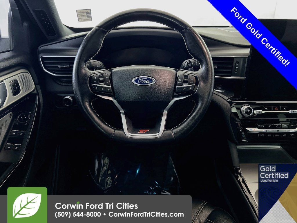 Used 2023 Ford Explorer ST w/ Equipment Group 401A AWD/4WD image 29