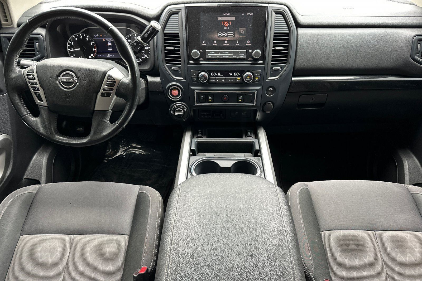 Used 2023 Nissan Titan SV w/ SV Convenience Package AWD/4WD image 15