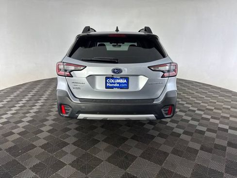 Used 2020 Subaru Outback Limited AWD/4WD image 8