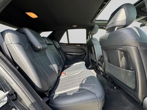 Used 2018 Mercedes-Benz GLE 350 image 33