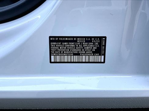 Used 2025 Volkswagen Jetta SE FWD image 34