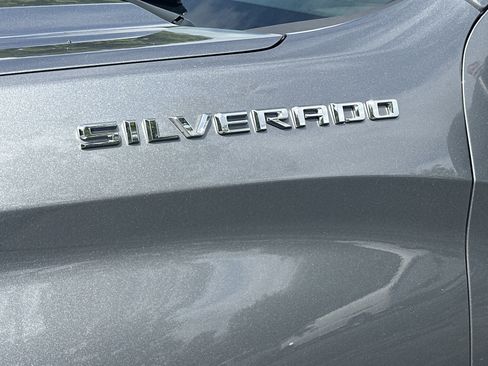 Used 2021 Chevrolet Silverado 1500 Custom RWD image 13