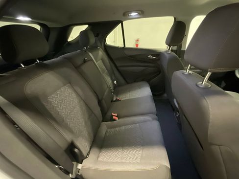 Used 2024 Chevrolet Equinox LT AWD/4WD image 24
