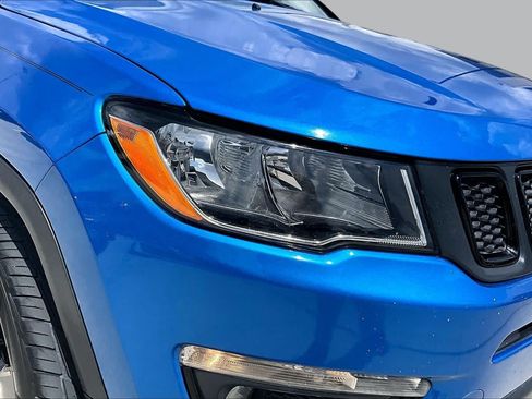 Used 2019 Jeep Compass Latitude FWD image 25