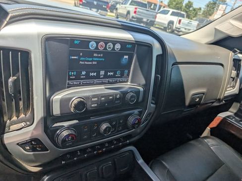Used 2017 GMC Sierra 2500 SLT w/ Duramax Plus Package AWD/4WD image 22