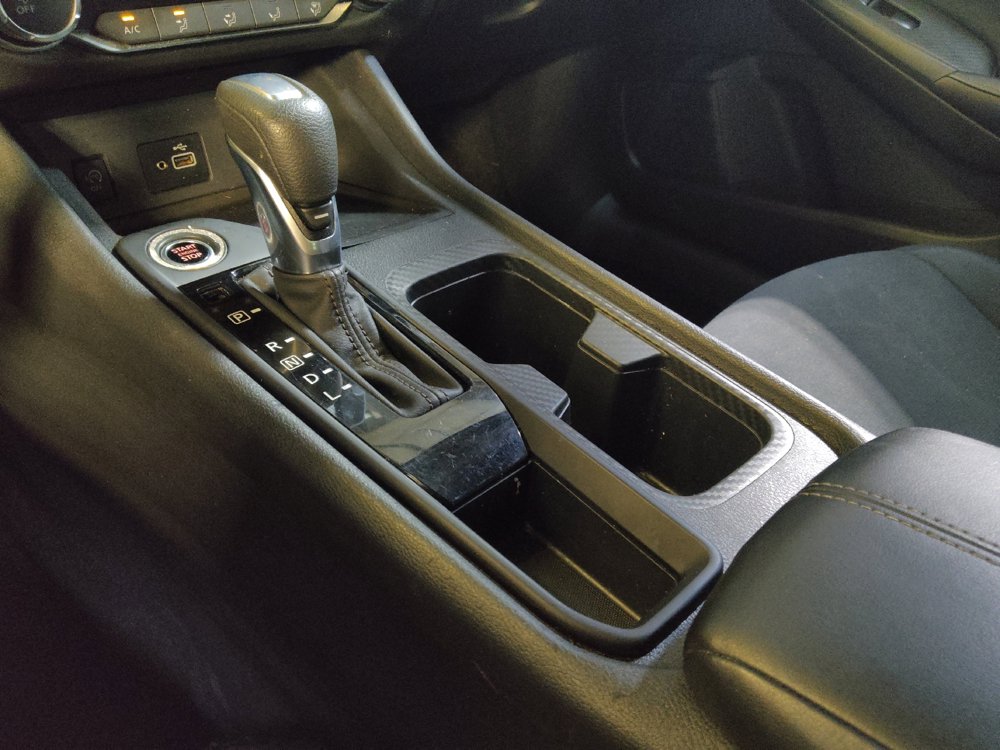 Used 2025 Nissan Sentra S FWD image 26