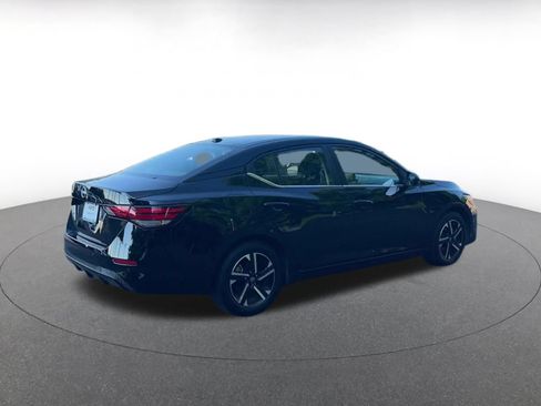 Used 2025 Nissan Sentra SV FWD image 14