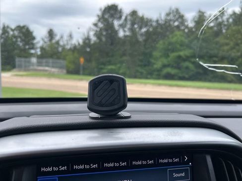 Used 2022 Chevrolet Colorado LT w/ Fleet Safety Package RWD image 21