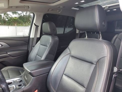 Used 2019 Chevrolet Traverse Premier w/ Redline Edition FWD image 15