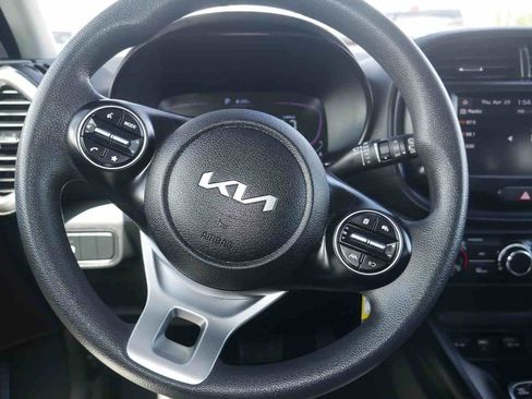 Used 2024 Kia Soul LX w/ Option Group 015 FWD image 29