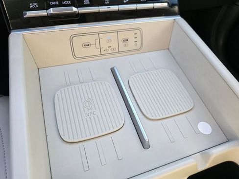 Used 2025 Hyundai Santa Fe SEL image 25