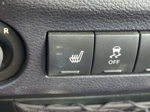 Used 2014 Jeep Wrangler Unlimited Sahara w/ Connectivity Group image 20