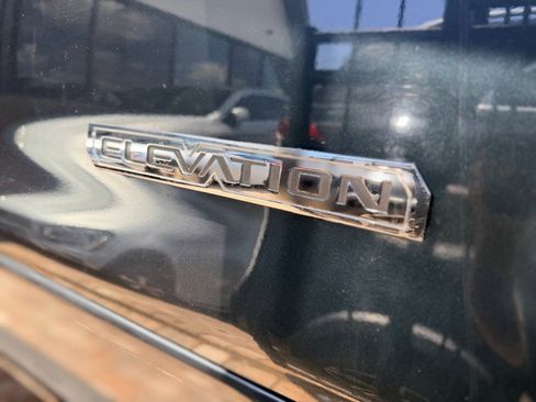 Used 2017 GMC Sierra 1500 SLE w/ Elevation Edition AWD/4WD image 12