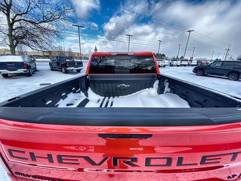 Used 2021 Chevrolet Silverado 1500 LT Trail Boss w/ Convenience Package II image 26