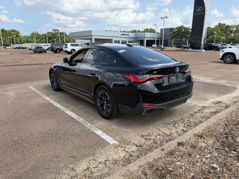 Used 2023 BMW i4 eDrive40 w/ Premium Package RWD image 7
