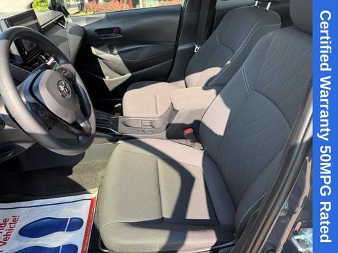 Used 2026 Toyota Corolla LE FWD image 16
