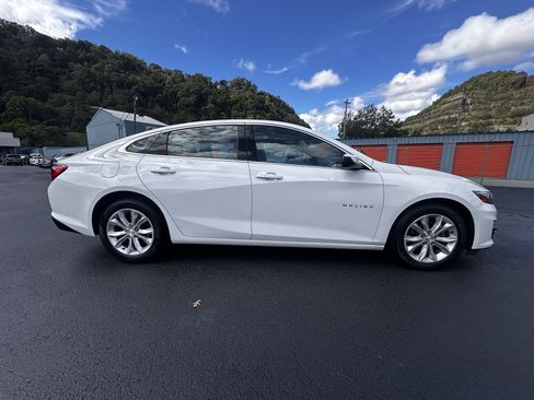 Used 2024 Chevrolet Malibu LS w/ Driver Confidence Package image 24