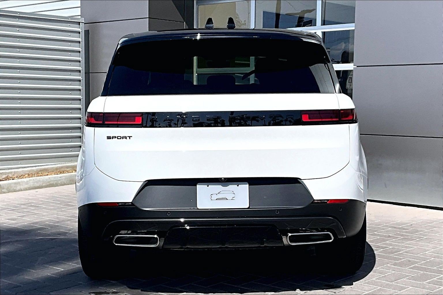 New 2027 Land Rover Range Rover Sport SE AWD/4WD image 4
