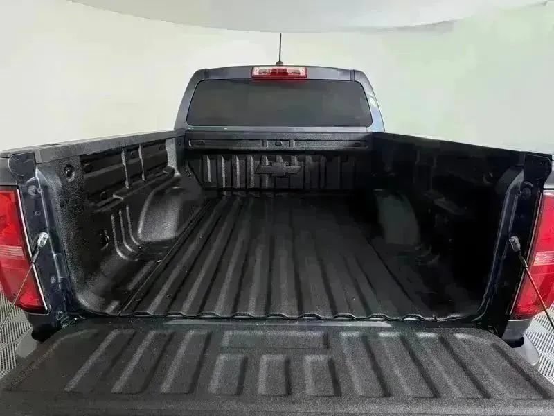 Used 2015 Chevrolet Colorado LT w/ Luxury Package RWD image 30