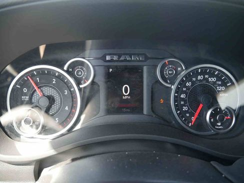 New 2026 RAM 3500 Tradesman AWD/4WD image 32