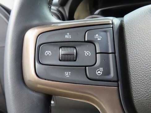 Used 2023 Chevrolet Silverado 3500 High Country w/ Z71 Off-Road Package image 67