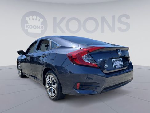 Used 2018 Honda Civic LX image 4