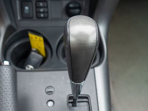 Used 2011 Toyota RAV4 Limited image 26