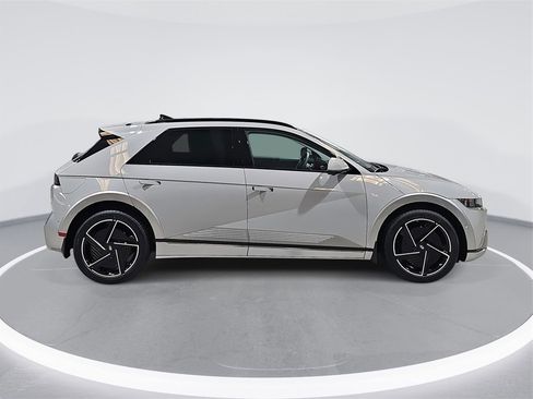 New 2026 Hyundai Ioniq 5 Limited image 4