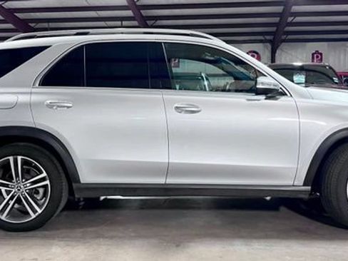 Used 2020 Mercedes-Benz GLE 350 image 2