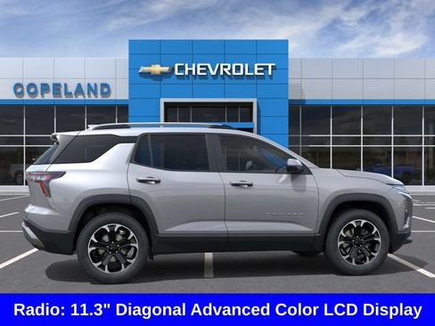New 2026 Chevrolet Equinox LT w/ Convenience Package II AWD/4WD image 6