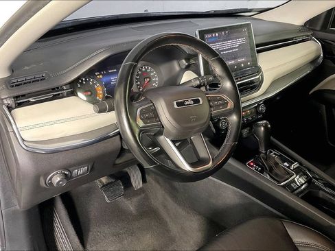 Used 2022 Jeep Compass Limited AWD/4WD image 17