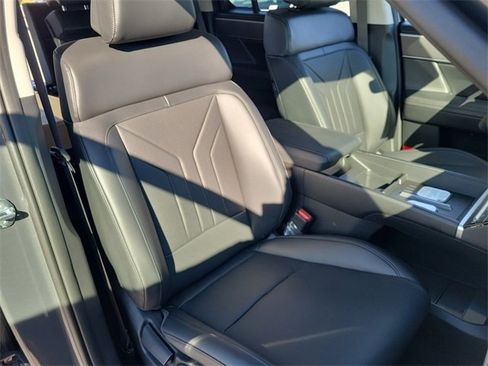 New 2026 Hyundai Santa Fe SEL image 18