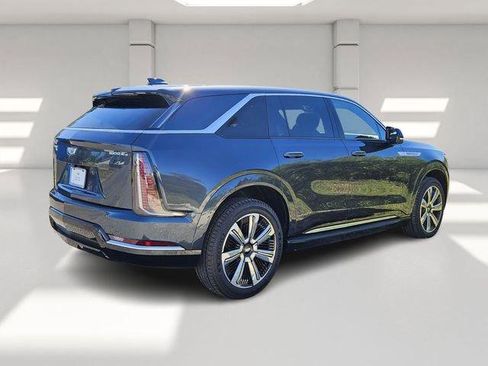 New 2026 Cadillac Escalade IQ Luxury 2 image 5