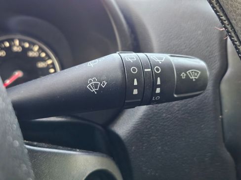 Used 2021 Jeep Renegade Sport FWD image 13