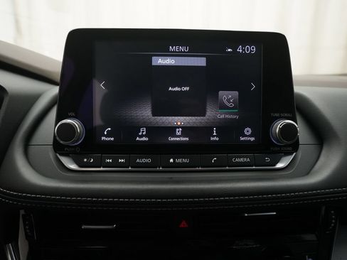 Used 2021 Nissan Rogue SV AWD/4WD image 6