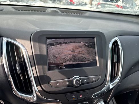 Certified 2024 Chevrolet Equinox LT image 40