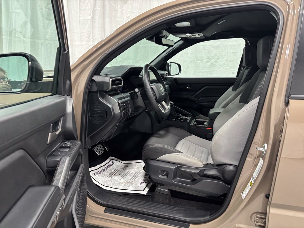 Used 2026 Toyota Tacoma TRD Sport AWD/4WD image 10