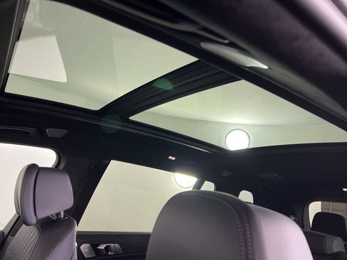 Certified 2023 BMW X7 M60i w/ Executive Package image 25