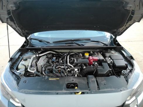 Used 2025 Nissan Sentra SR w/ SR Premium Package FWD image 49