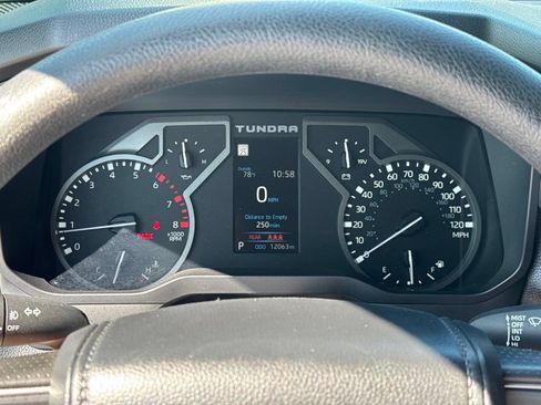 Used 2025 Toyota Tundra SR5 w/ SR5 Convenience Package AWD/4WD image 42