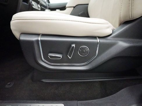 Used 2019 Ford Expedition Max Platinum AWD/4WD image 30