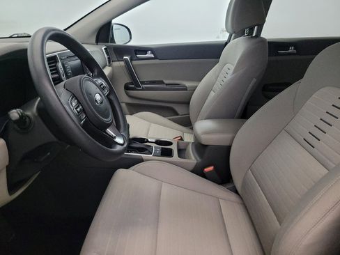 Used 2017 Kia Sportage LX w/ LX Popular Package FWD image 17