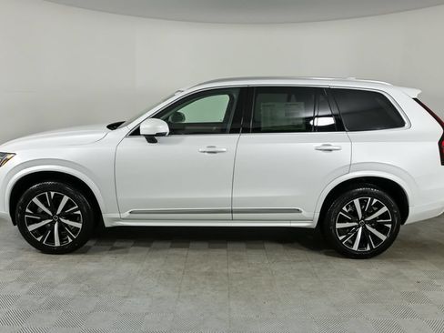 Used 2026 Volvo XC90 B5 Core AWD/4WD image 2