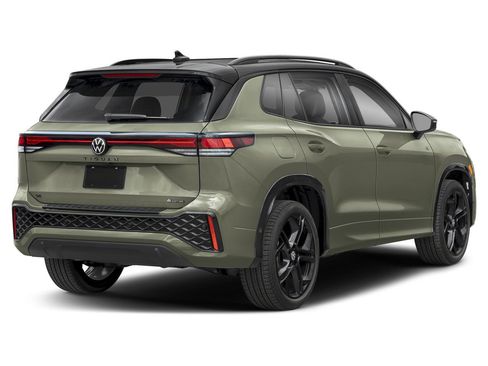 New 2026 Volkswagen Tiguan SE R-Line FWD image 2