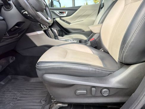 Used 2019 Subaru Forester Limited AWD/4WD image 21