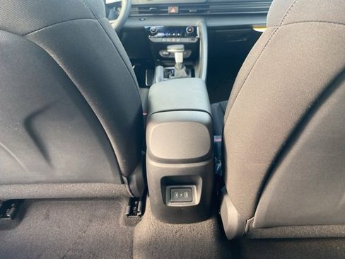 New 2026 Hyundai Elantra Sport FWD image 32