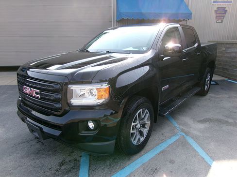 Used 2020 GMC Canyon All Terrain w/ Trailering Package image 1