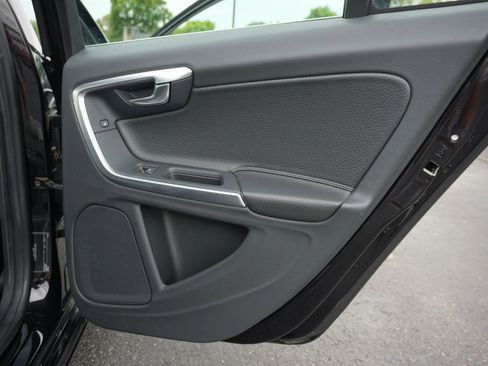 Used 2012 Volvo S60 T6 image 12