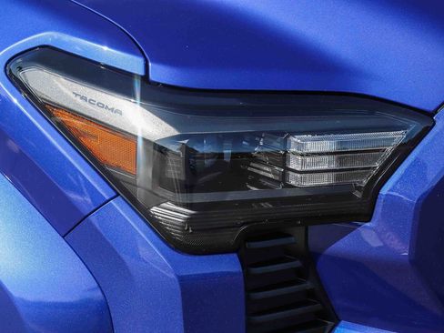 Certified 2025 Toyota Tacoma TRD Sport RWD image 12
