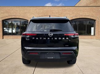 Used 2025 Nissan Pathfinder SV AWD/4WD video 4
